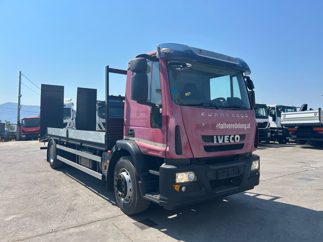 IVECO EUROCARGO 180E30 - Dropside/ Flatbed truck: picture 1 IVECO EUROCARGO 180E30 - Dropside/ Flatbed truck: picture 1