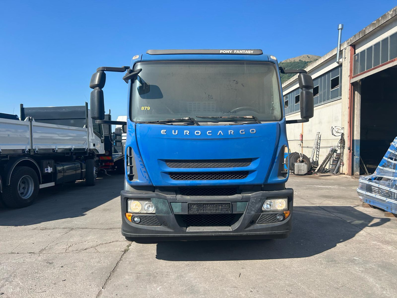 IVECO EUROCARGO 190EL28 - Cab chassis truck: picture 5 IVECO EUROCARGO 190EL28 - Cab chassis truck: picture 5