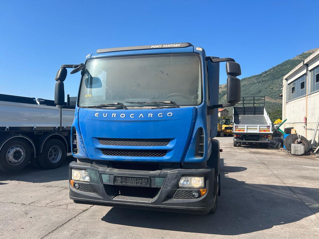 IVECO EUROCARGO 190EL28 - Cab chassis truck: picture 4 IVECO EUROCARGO 190EL28 - Cab chassis truck: picture 4