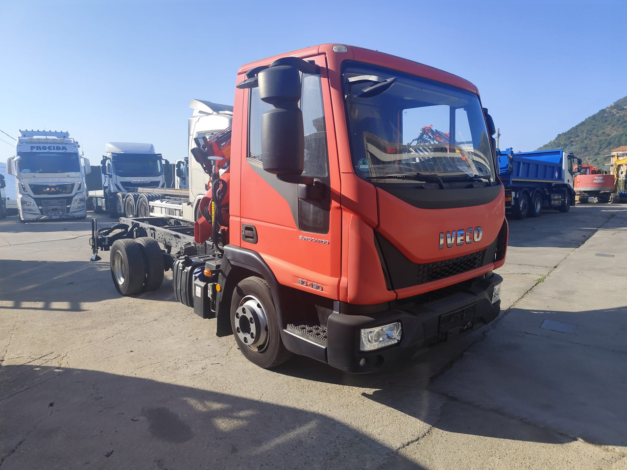 IVECO EUROCARGO 80-190 - Crane truck: picture 1 IVECO EUROCARGO 80-190 - Crane truck: picture 1