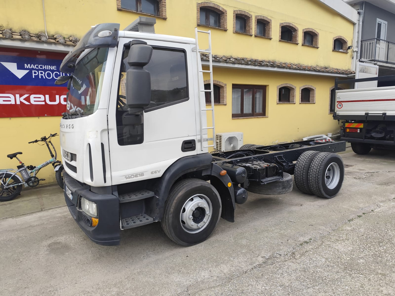 Tipper IVECO EUROCARGO ML140E18: picture 16