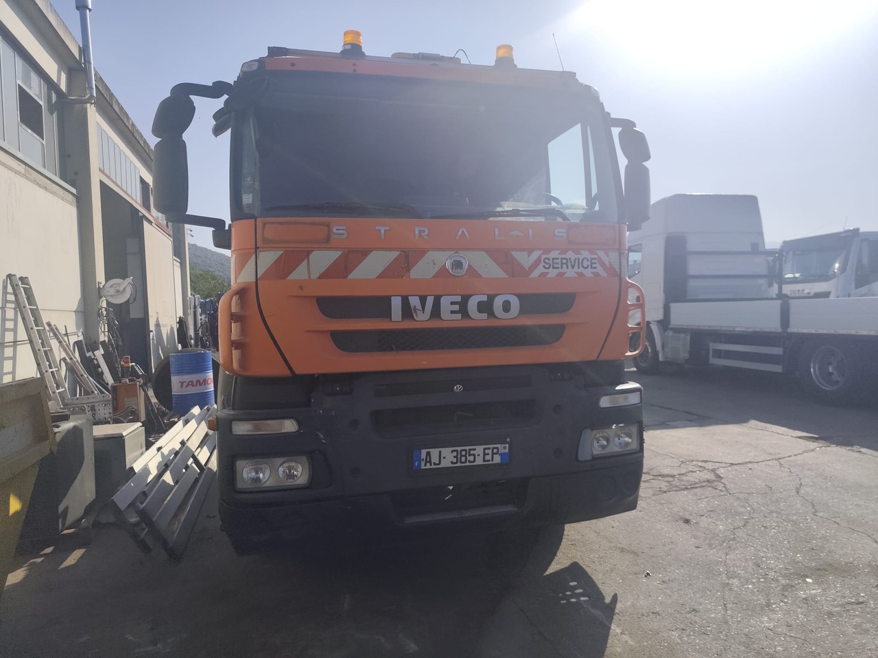 IVECO STRALIS 190S31 - Crane truck: picture 3 IVECO STRALIS 190S31 - Crane truck: picture 3