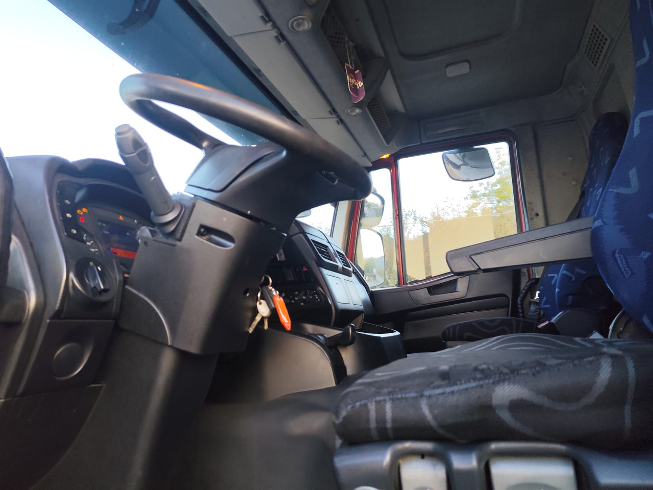 Leasing of IVECO STRALIS 190S31 IVECO STRALIS 190S31: picture 8