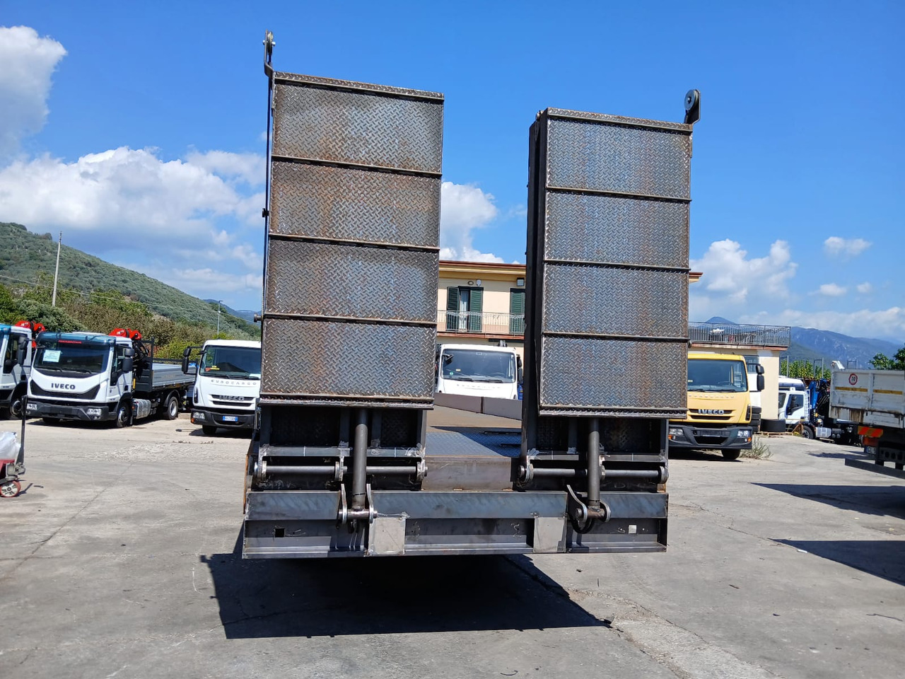 Leasing of IVECO STRALIS 260S40 IVECO STRALIS 260S40: picture 15 Leasing of IVECO STRALIS 260S40 IVECO STRALIS 260S40: picture 15