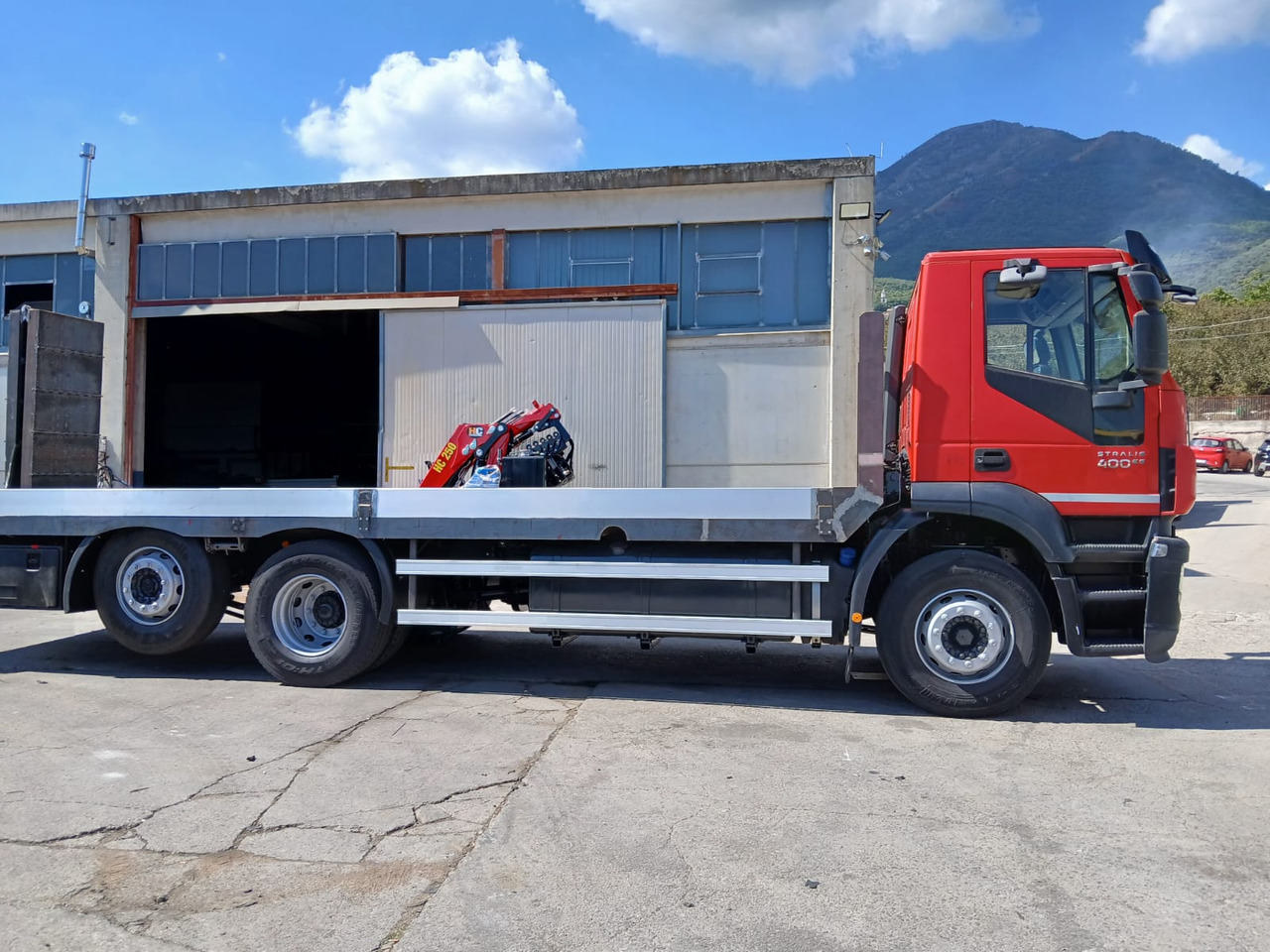 Leasing of IVECO STRALIS 260S40 IVECO STRALIS 260S40: picture 16 Leasing of IVECO STRALIS 260S40 IVECO STRALIS 260S40: picture 16