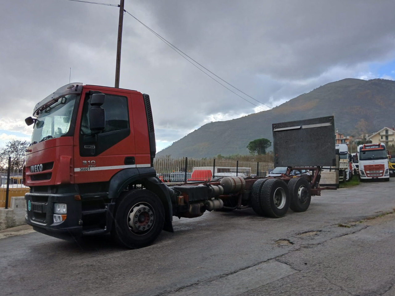 IVECO STRALIS AD 260S31 - Cab chassis truck: picture 1 IVECO STRALIS AD 260S31 - Cab chassis truck: picture 1