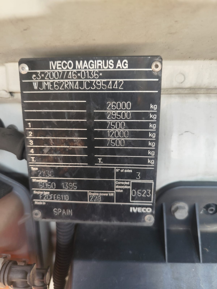 IVECO STRALIS AD 260S31 XP - Cab chassis truck: picture 2 IVECO STRALIS AD 260S31 XP - Cab chassis truck: picture 2