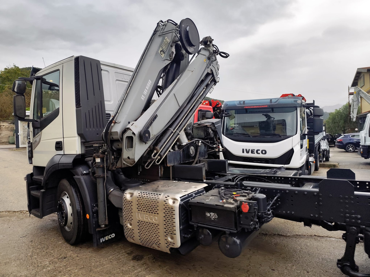 Crane truck IVECO STRALIS AD 260S31 XP: picture 14