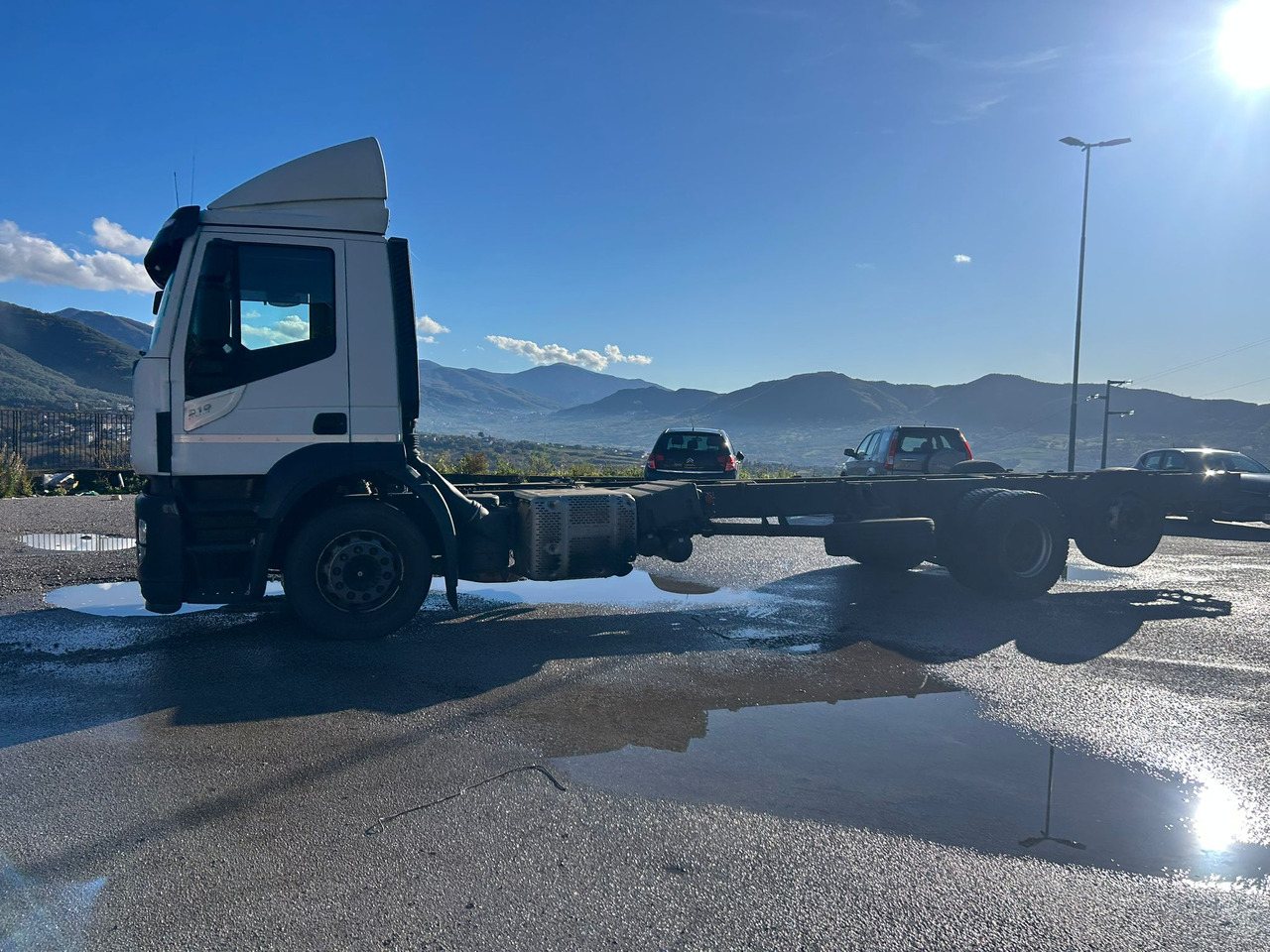 IVECO STRALIS AD 260S31 XP - Cab chassis truck: picture 3 IVECO STRALIS AD 260S31 XP - Cab chassis truck: picture 3