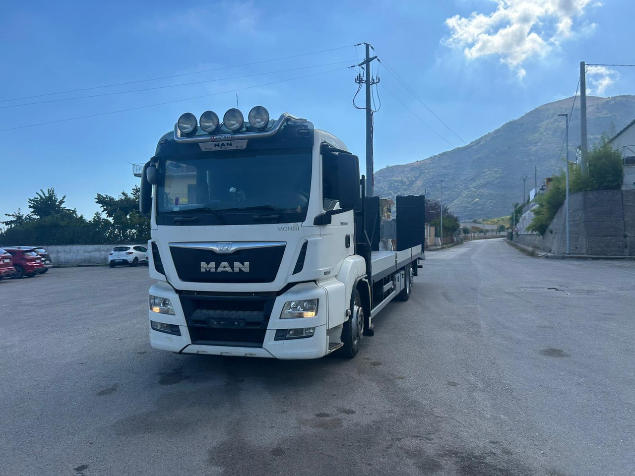 Dropside/ Flatbed truck MAN TGS 26.360: picture 6