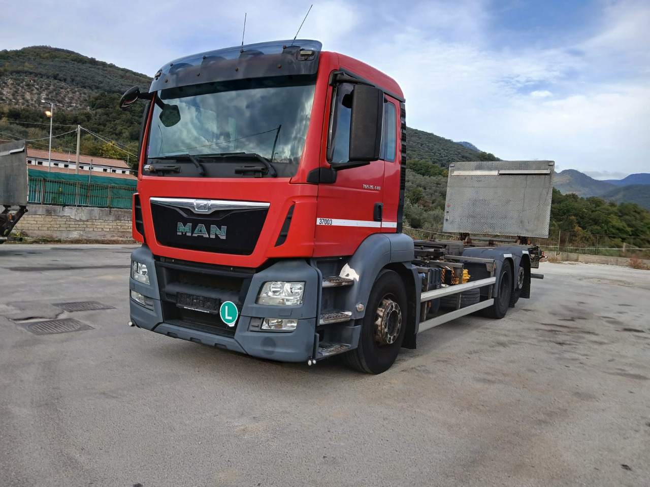 MAN TGX 26.440 - Cab chassis truck: picture 1 MAN TGX 26.440 - Cab chassis truck: picture 1