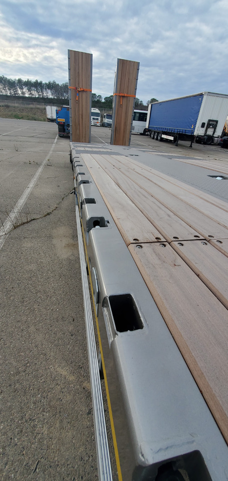 New Low loader semi-trailer for transportation of heavy machinery YALCIN 3 ESSIEUX STD: picture 12
