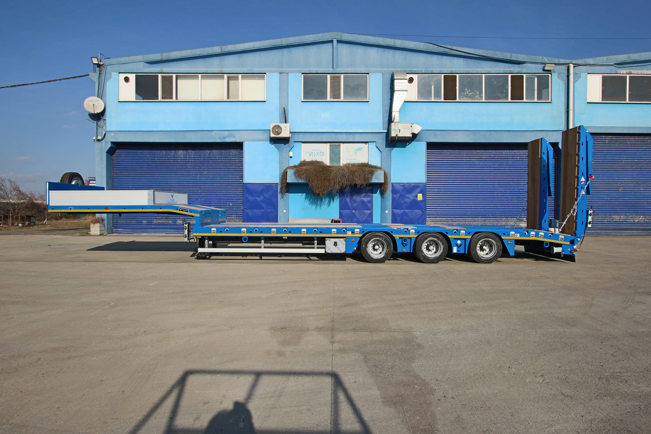 YALCIN - Low loader semi-trailer: picture 1 YALCIN - Low loader semi-trailer: picture 1