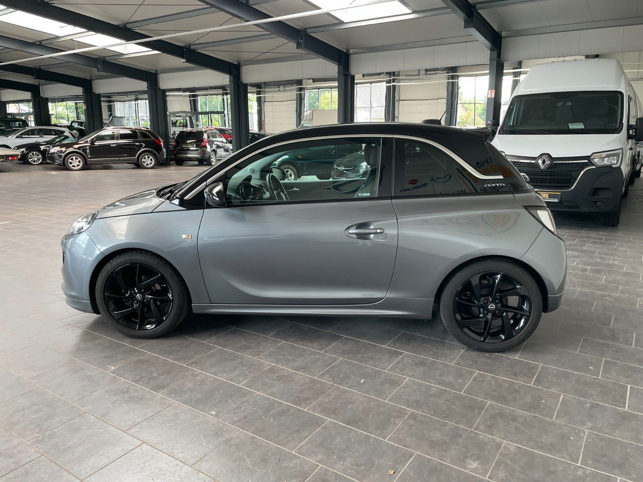 Opel Adam Slam Tempomat Sound-System Infinity - Car: picture 5 Opel Adam Slam Tempomat Sound-System Infinity - Car: picture 5