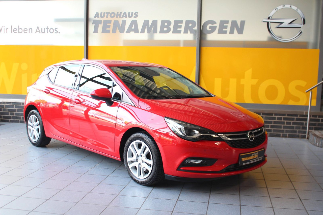 Opel Astra K Lim. Innovation Navi Voll-LED Kamera - Saloon car: picture 1 Opel Astra K Lim. Innovation Navi Voll-LED Kamera - Saloon car: picture 1
