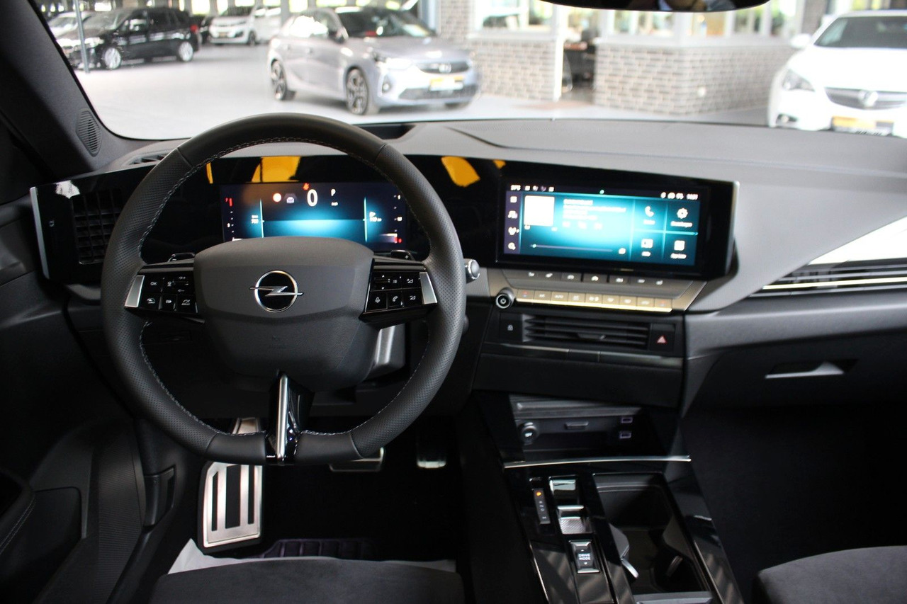 Saloon car Opel Astra L 5-trg. Ultimate Schiebedach Alcantara: picture 13