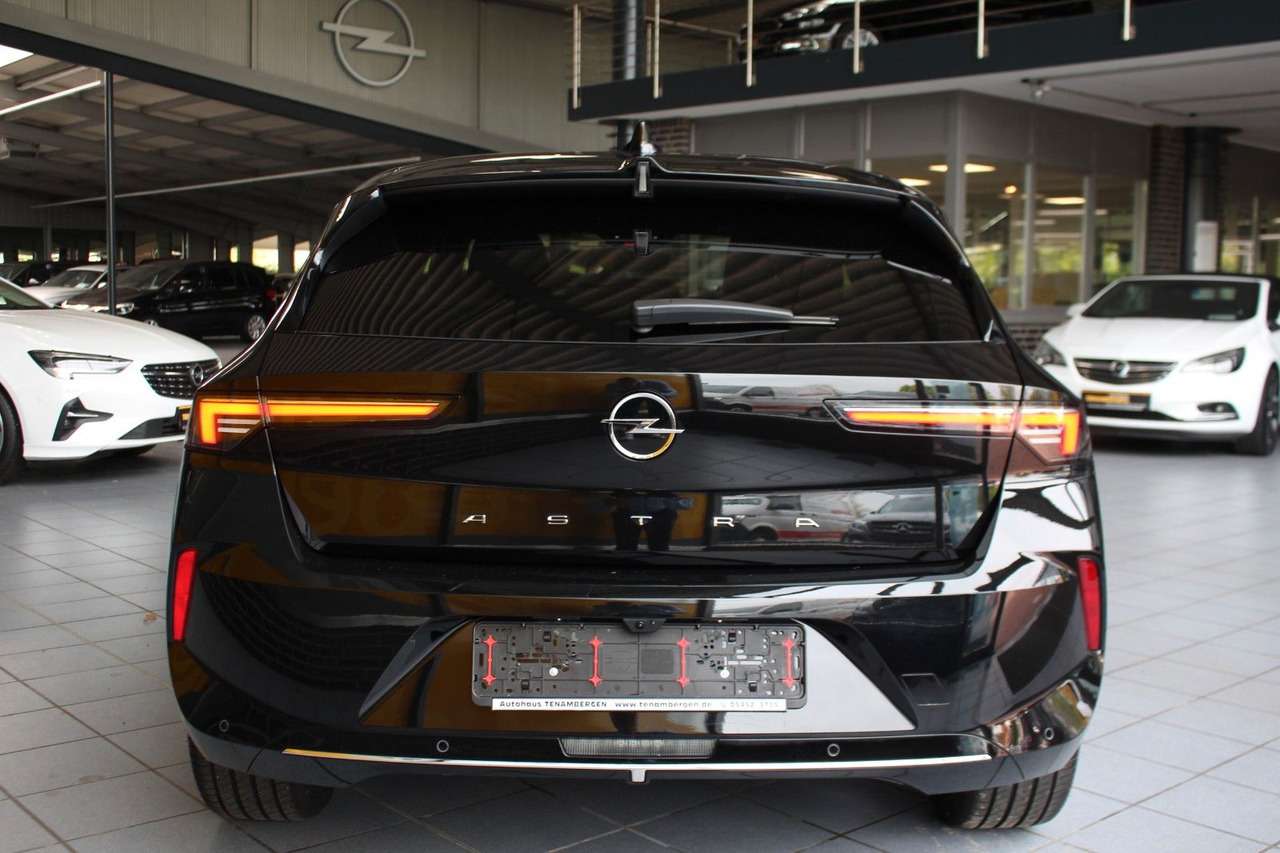 Saloon car Opel Astra L 5-trg. Ultimate Schiebedach Alcantara: picture 6