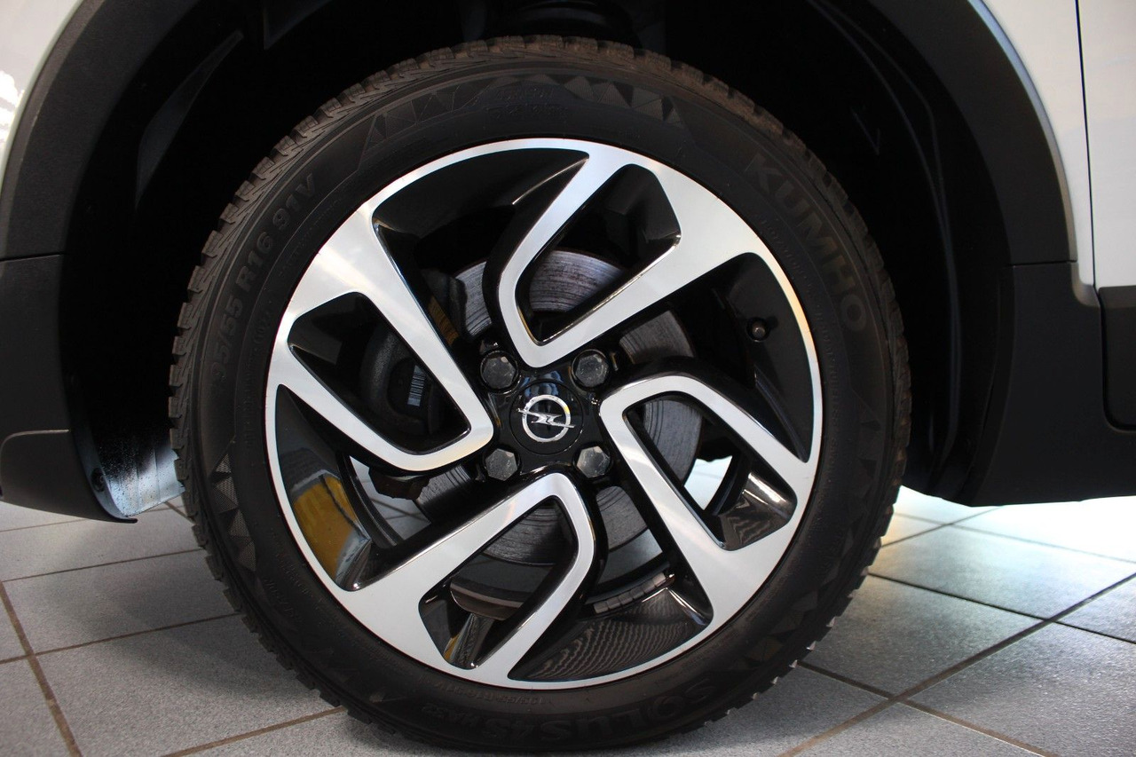 Saloon car Opel Crossland (X) Innovation AT-6 Sitz- & Lenkradhzg: picture 17