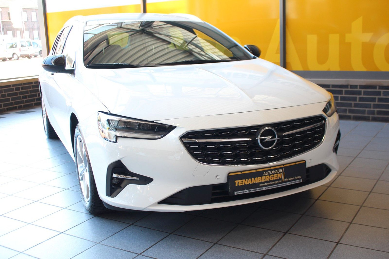 Opel Insignia B ST 2.0 Business Matrix-LED Keyless - Estate car: picture 2 Opel Insignia B ST 2.0 Business Matrix-LED Keyless - Estate car: picture 2