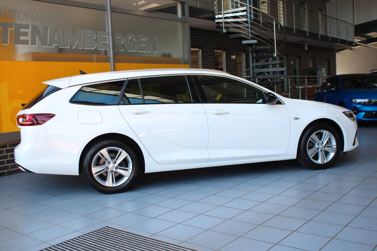 Opel Insignia B ST 2.0 Business Matrix-LED Keyless - Estate car: picture 3 Opel Insignia B ST 2.0 Business Matrix-LED Keyless - Estate car: picture 3