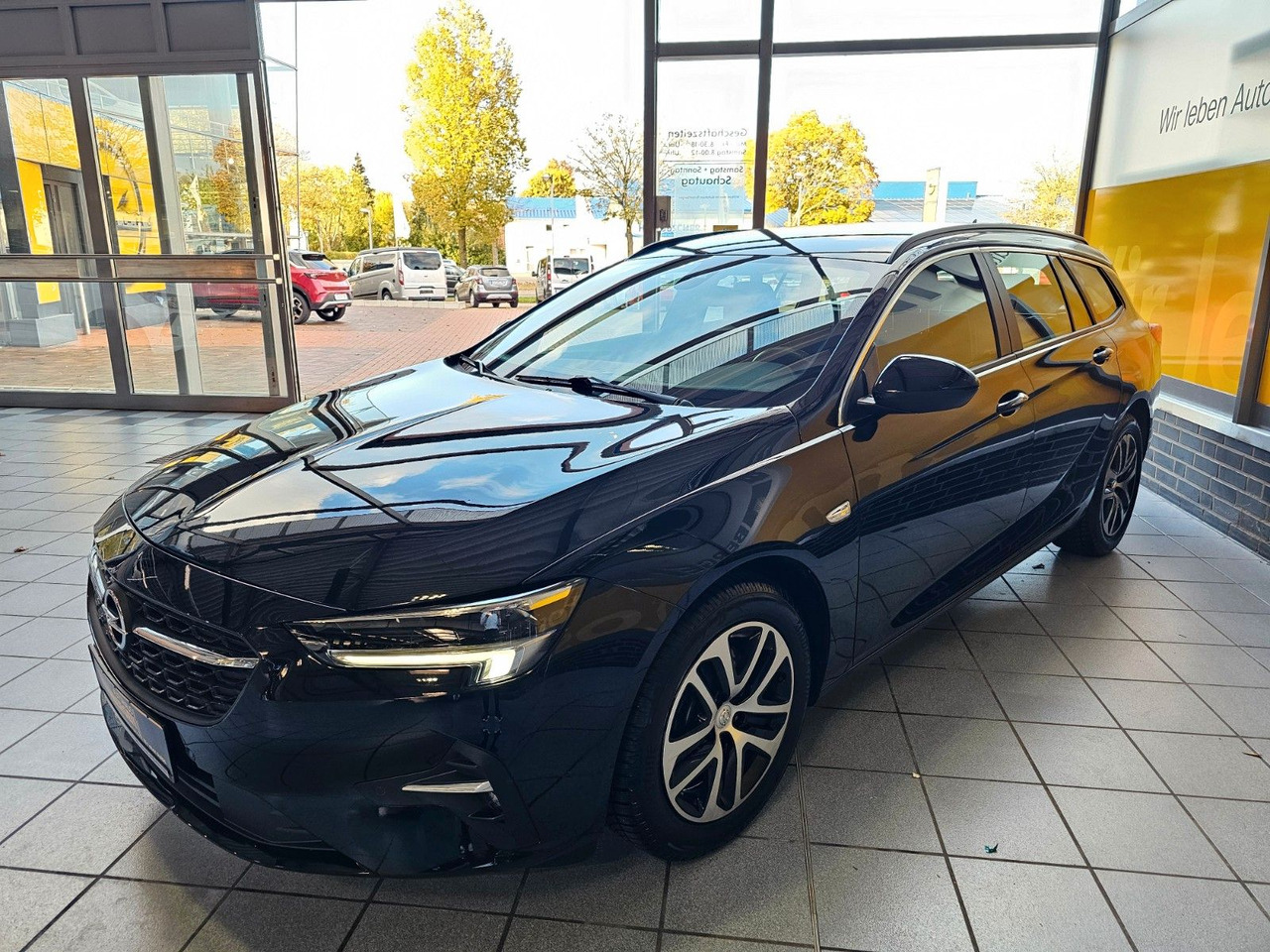 Opel Insignia B ST SHZ LHzg Carplay PDC Spurassistent - Estate car: picture 4 Opel Insignia B ST SHZ LHzg Carplay PDC Spurassistent - Estate car: picture 4