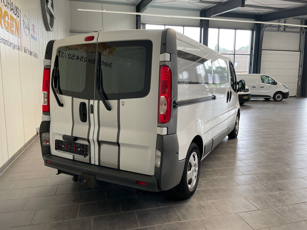 Opel Vivaro Kasten L2H1 2,9t Tüv Scheckheft Klima AHK - Small van: picture 3 Opel Vivaro Kasten L2H1 2,9t Tüv Scheckheft Klima AHK - Small van: picture 3