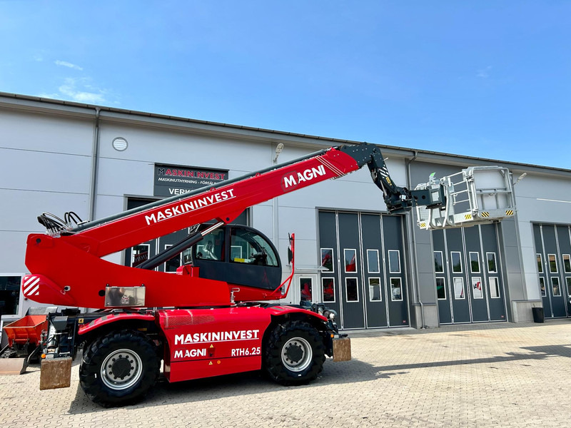 MAGNI RTH 6.25 Magni RTH 6.25 - Telescopic handler: picture 3 MAGNI RTH 6.25 Magni RTH 6.25 - Telescopic handler: picture 3