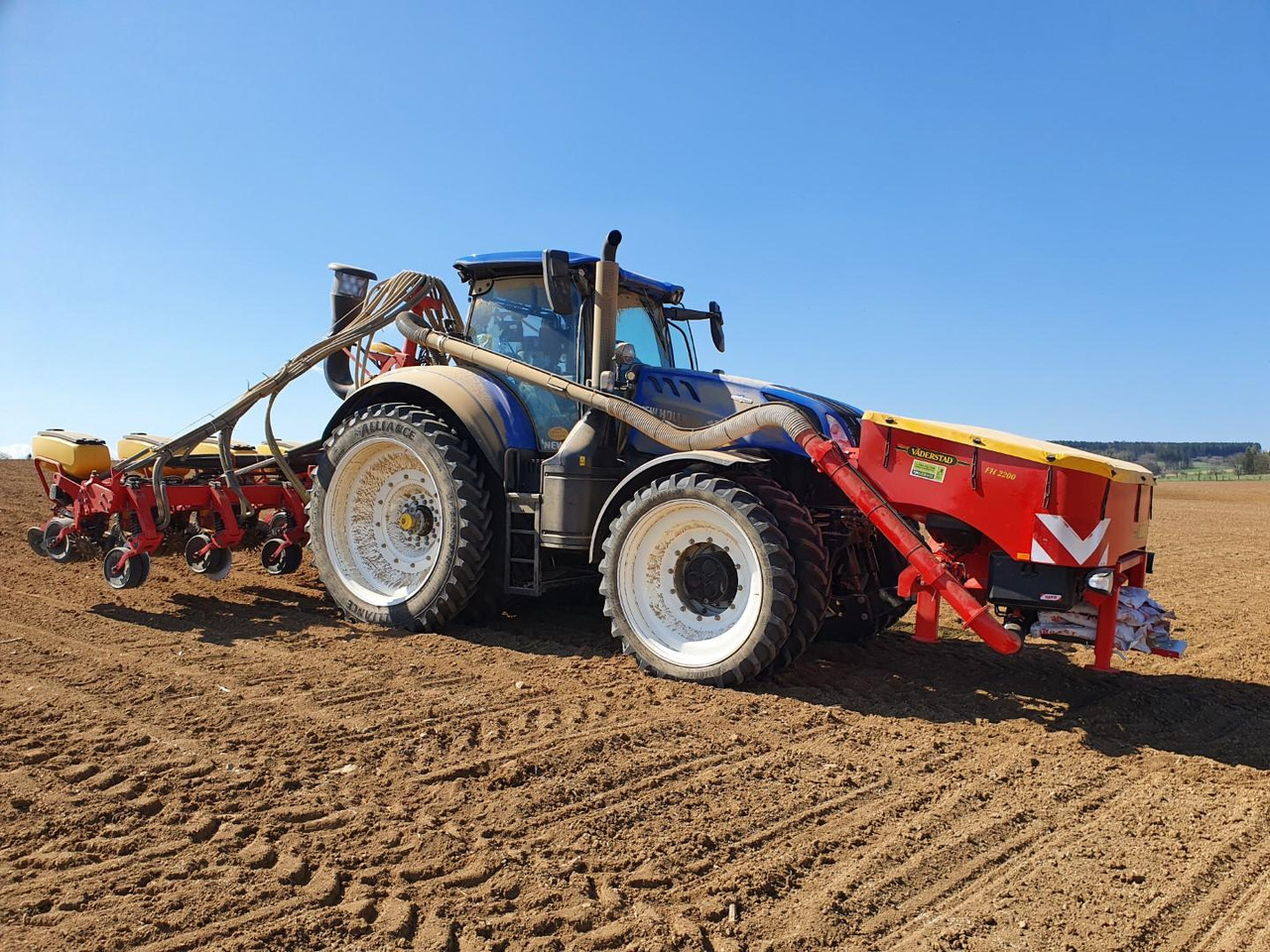 Case/New Holland tillage wheel/polishing wheel - Rim for Agricultural machinery: picture 4 Case/New Holland tillage wheel/polishing wheel - Rim for Agricultural machinery: picture 4