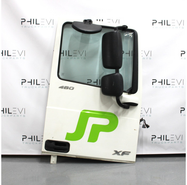 DAF XF106 Deur Rechts 1881863 - Door and parts for Truck: picture 1 DAF XF106 Deur Rechts 1881863 - Door and parts for Truck: picture 1