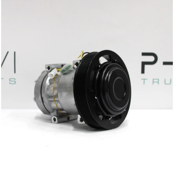 Volvo / Renault Airco Compressor 20587125 | 7482704531 Nieuw! - AC compressor for Truck: picture 2 Volvo / Renault Airco Compressor 20587125 | 7482704531 Nieuw! - AC compressor for Truck: picture 2