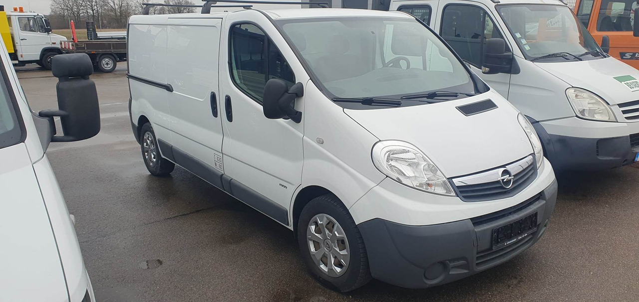 Opel Vivaro - Small van: picture 2 Opel Vivaro - Small van: picture 2