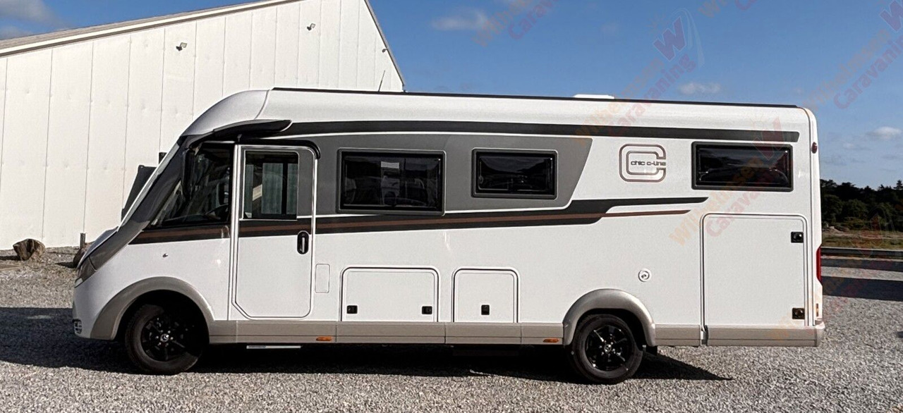 Carthago chic c-line I 4.9 LE Mercedes*MJ25*Alde*Sky*TV* - Integrated motorhome: picture 4 Carthago chic c-line I 4.9 LE Mercedes*MJ25*Alde*Sky*TV* - Integrated motorhome: picture 4