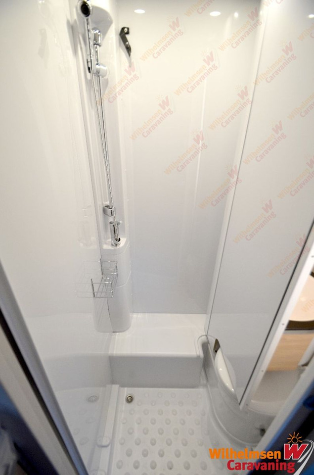 Integrated motorhome Dethleffs Globebus I 1 Stark Reduziert | 16.801  Rabatt: picture 17