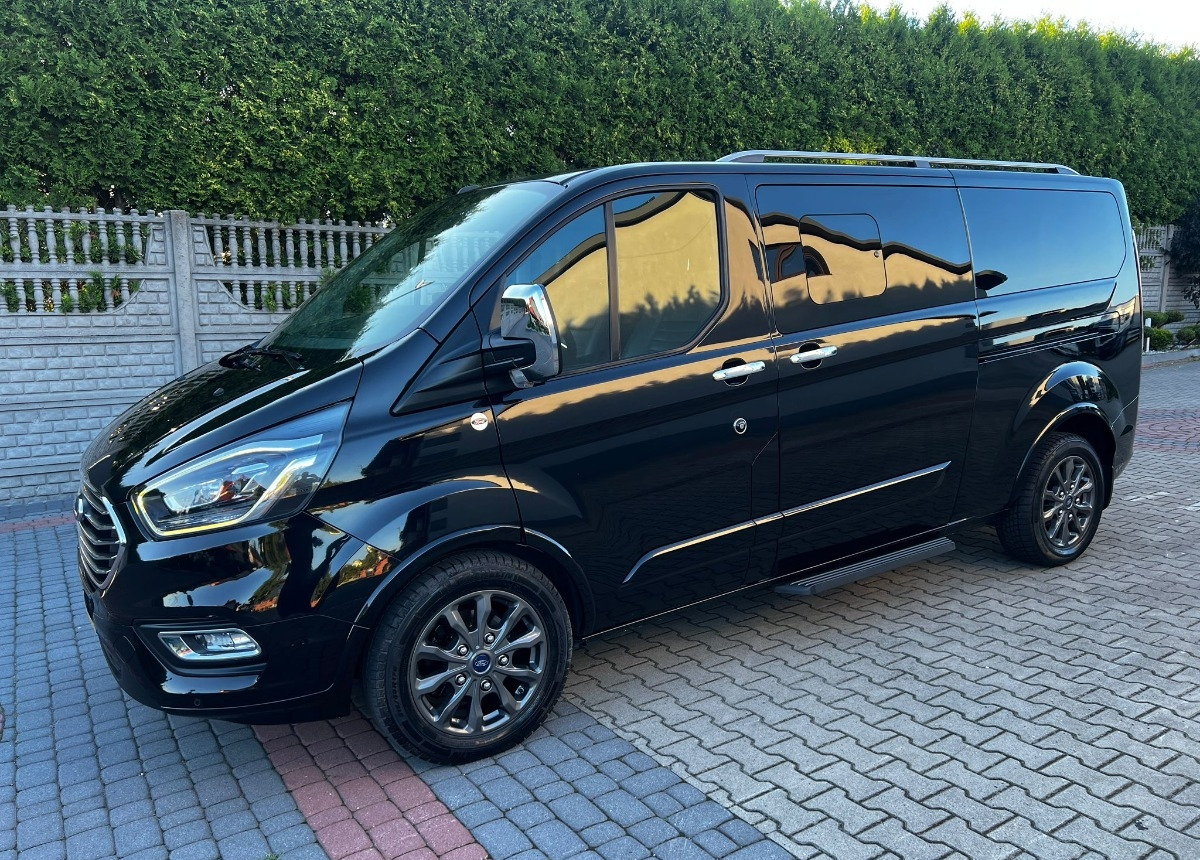 Ford Tourneo Custom Turneo Tytanium X specjalistyczny dla Inwalidów - Minibus, People carrier: picture 2 Ford Tourneo Custom Turneo Tytanium X specjalistyczny dla Inwalidów - Minibus, People carrier: picture 2