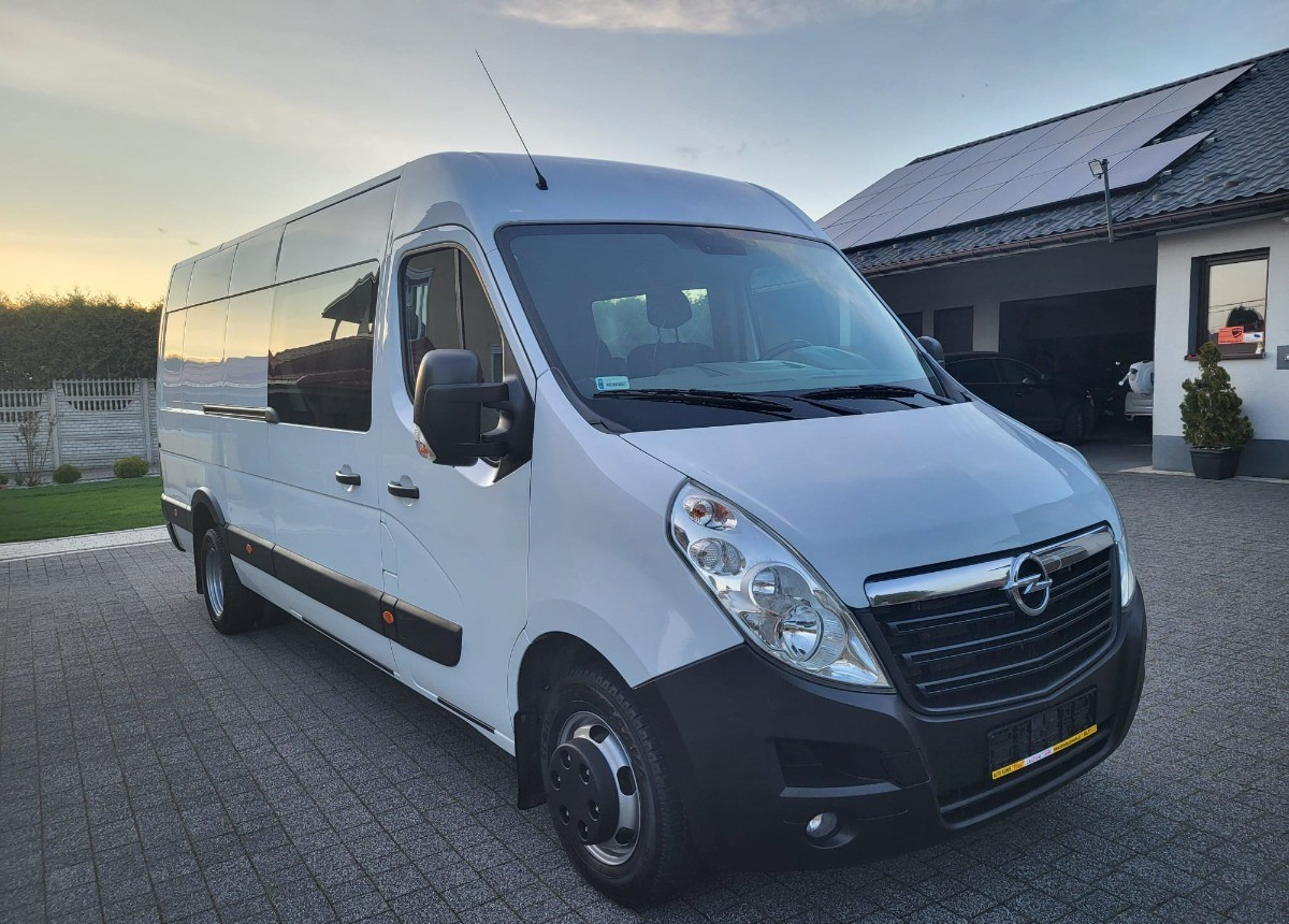 Crew cab van Opel Movano Max 9 osobowy: picture 16 Crew cab van Opel Movano Max 9 osobowy: picture 16
