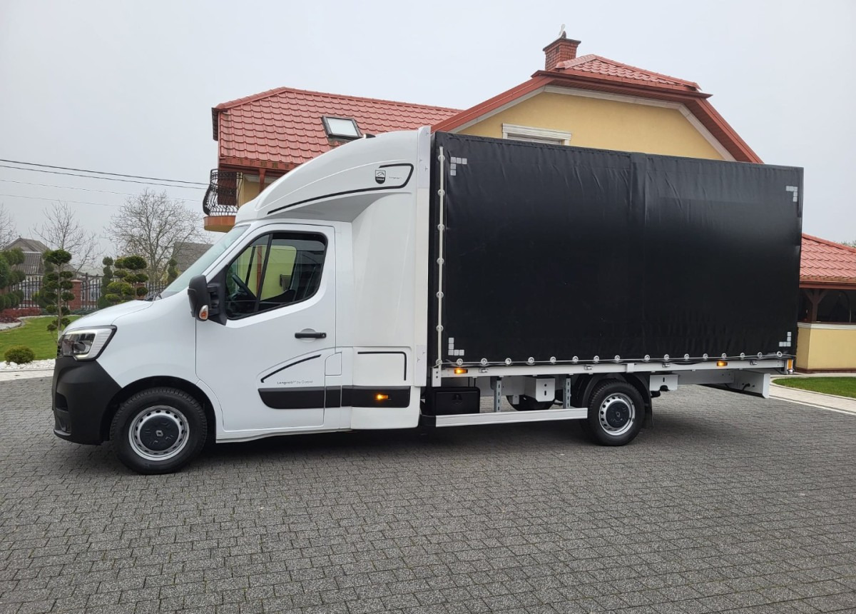 Renault Master kabina XL Stan idealny Bezwypadkowy Serwisowany - Curtain side van: picture 1 Renault Master kabina XL Stan idealny Bezwypadkowy Serwisowany - Curtain side van: picture 1