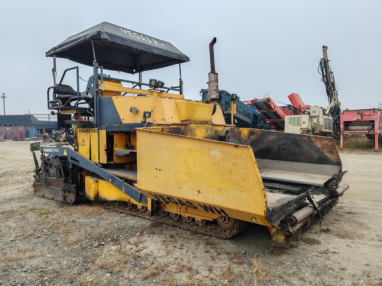 Dynapac F14C - Bitumen sprayer: picture 1 Dynapac F14C - Bitumen sprayer: picture 1