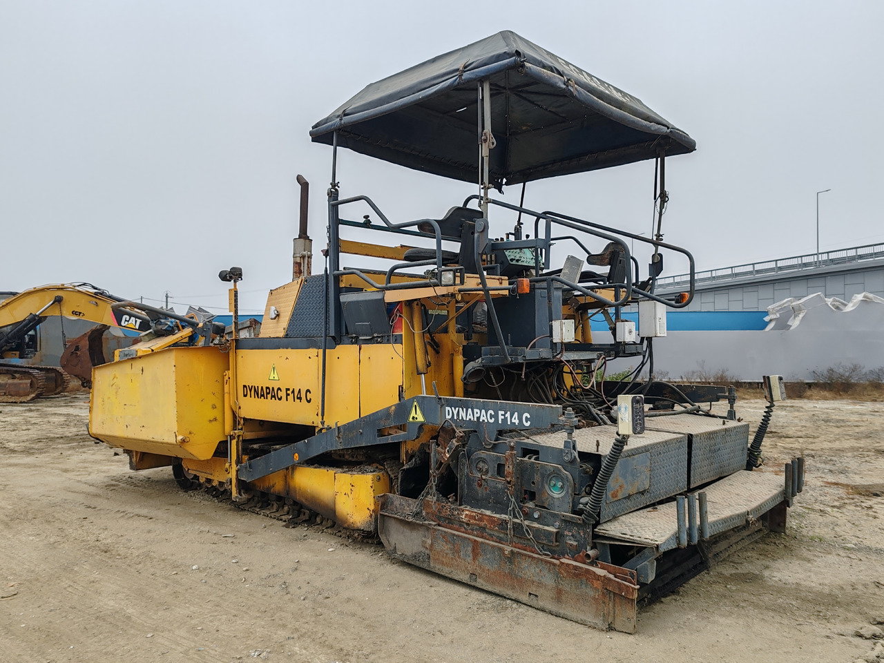 Dynapac F14C - Bitumen sprayer: picture 5 Dynapac F14C - Bitumen sprayer: picture 5