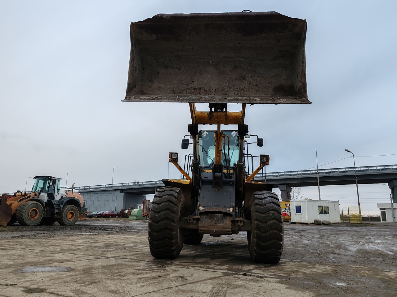 KOMATSU WA 380-S - Wheel loader: picture 3 KOMATSU WA 380-S - Wheel loader: picture 3