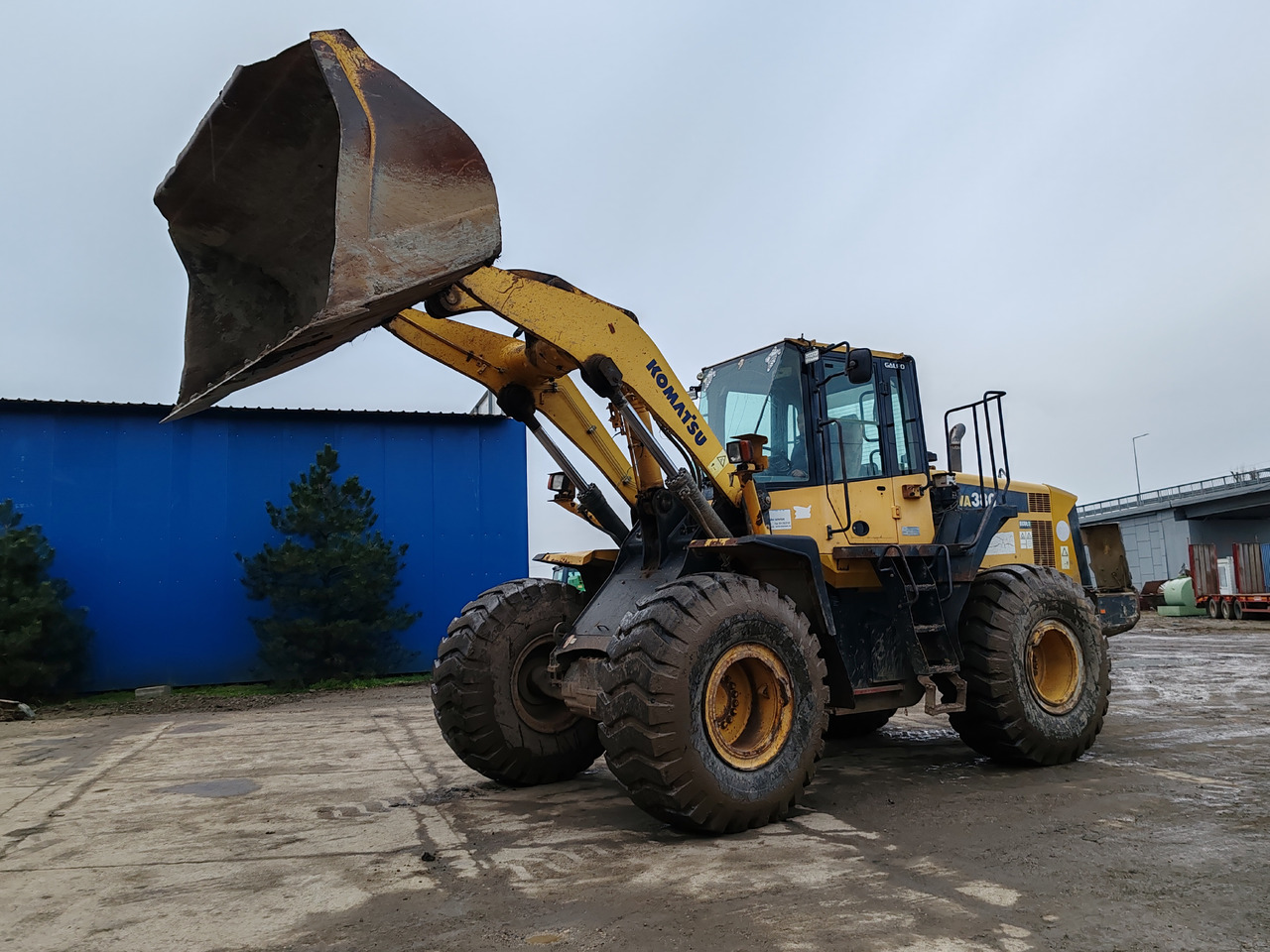 KOMATSU WA 380-S - Wheel loader: picture 1 KOMATSU WA 380-S - Wheel loader: picture 1