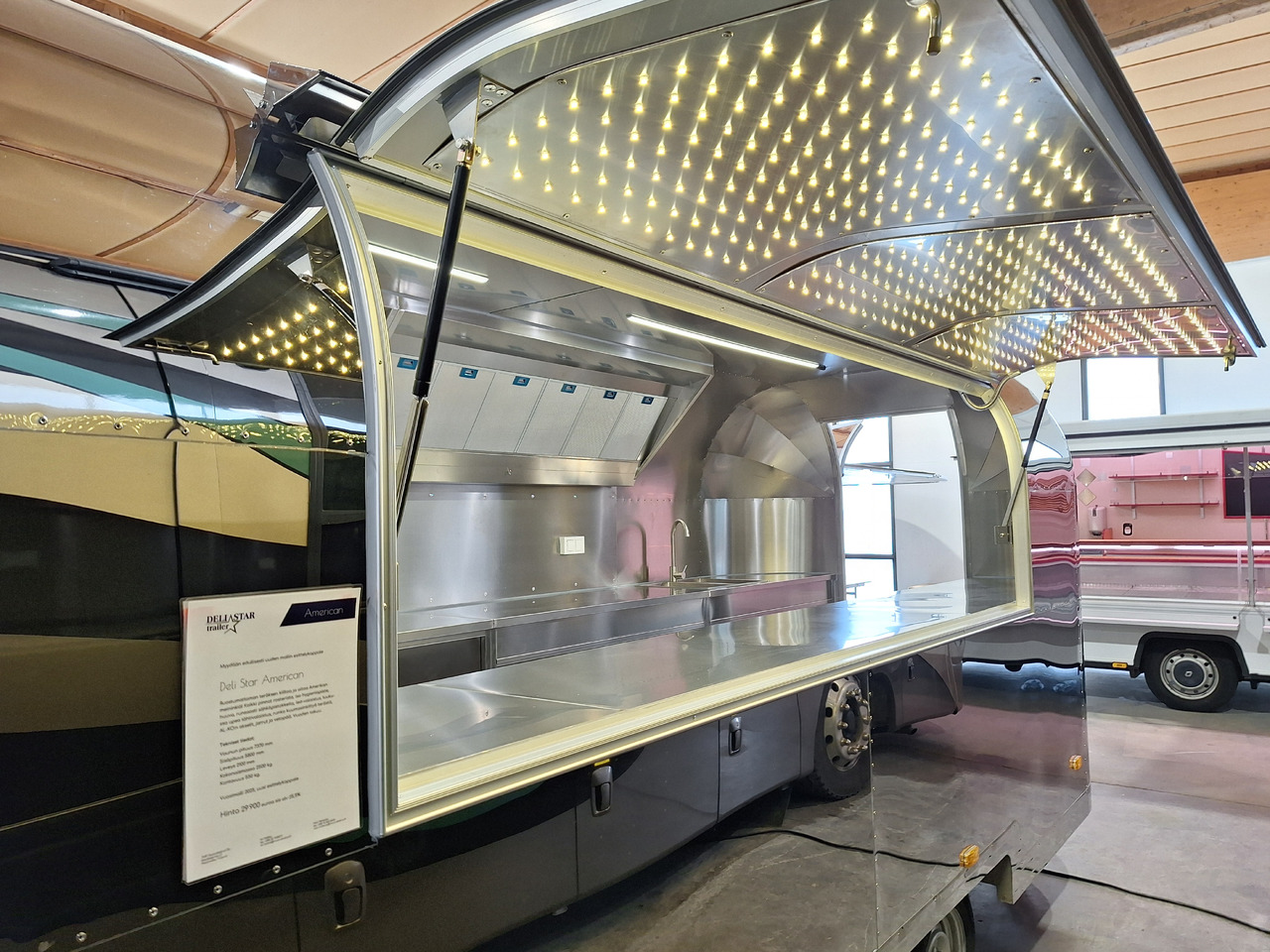 Deli Star Trailer American 5800 - EU standards - Food trailer: picture 2 Deli Star Trailer American 5800 - EU standards - Food trailer: picture 2