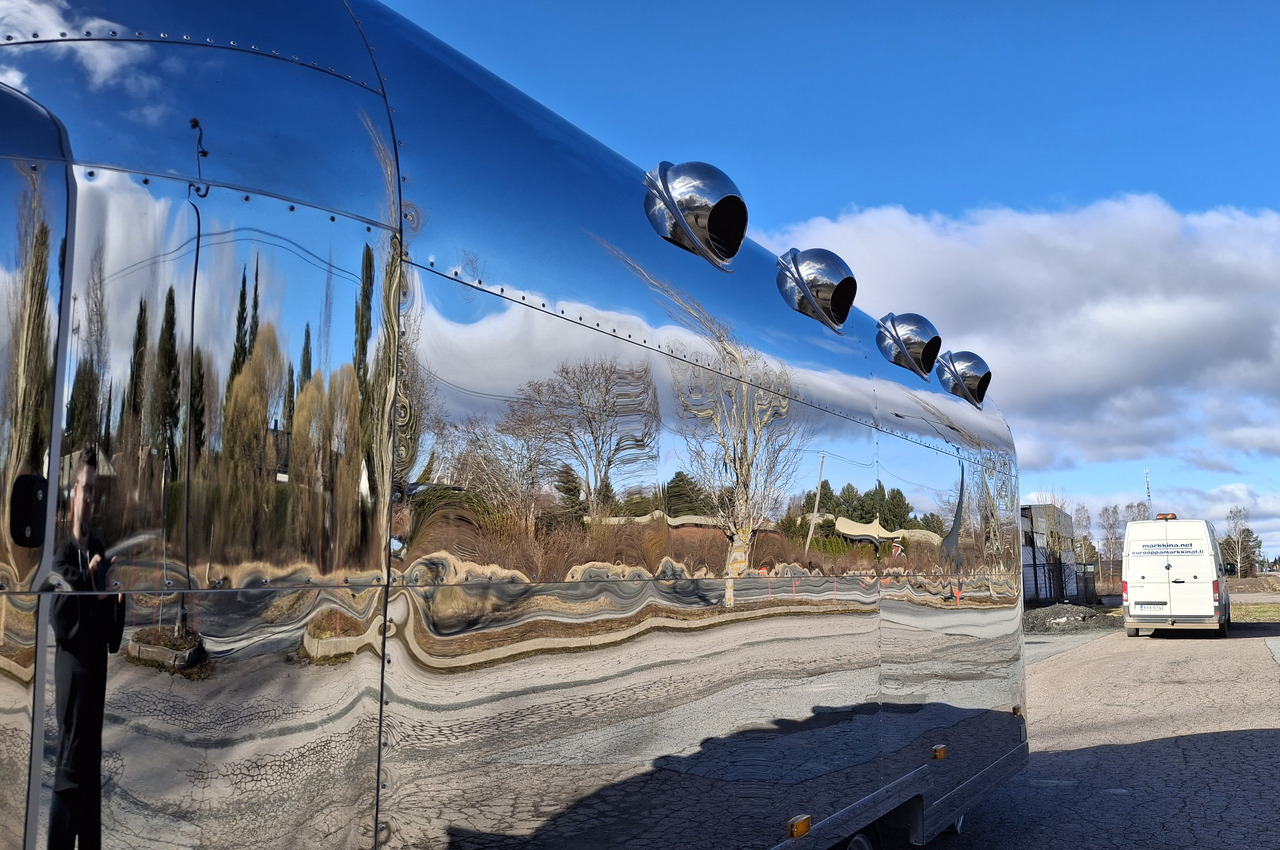 Deli Star Trailer American 6000 - EU Standards - Food trailer: picture 2 Deli Star Trailer American 6000 - EU Standards - Food trailer: picture 2