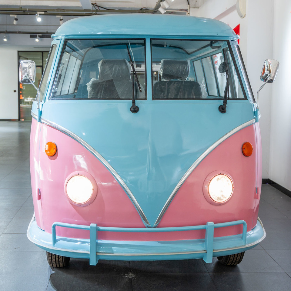 Deli Star Trailer Retro Minivan FR 4300 Electric - Food trailer: picture 3 Deli Star Trailer Retro Minivan FR 4300 Electric - Food trailer: picture 3