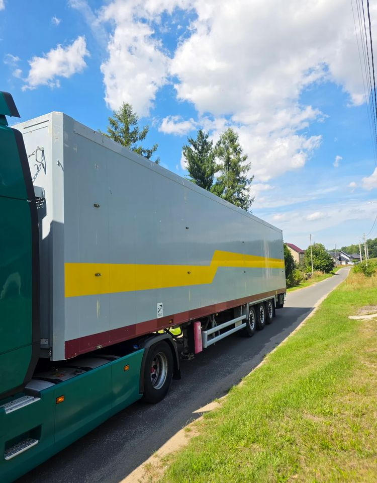 Stas S3-SZ334V - Walking floor semi-trailer: picture 1 Stas S3-SZ334V - Walking floor semi-trailer: picture 1