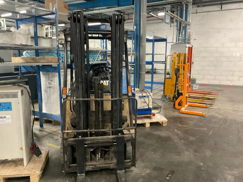 Caterpillar EP16NT - Forklift: picture 2 Caterpillar EP16NT - Forklift: picture 2