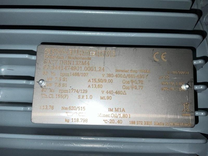Construction machinery Sew SA77 DRN 132M4: picture 7