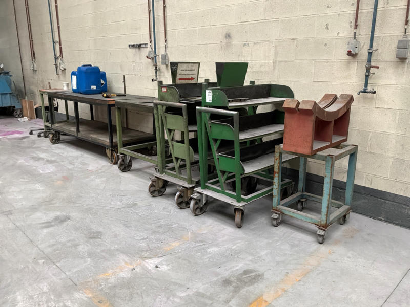 Onbekend - Garage equipment: picture 1 Onbekend - Garage equipment: picture 1