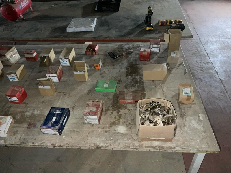 Onbekend - Garage equipment: picture 4 Onbekend - Garage equipment: picture 4