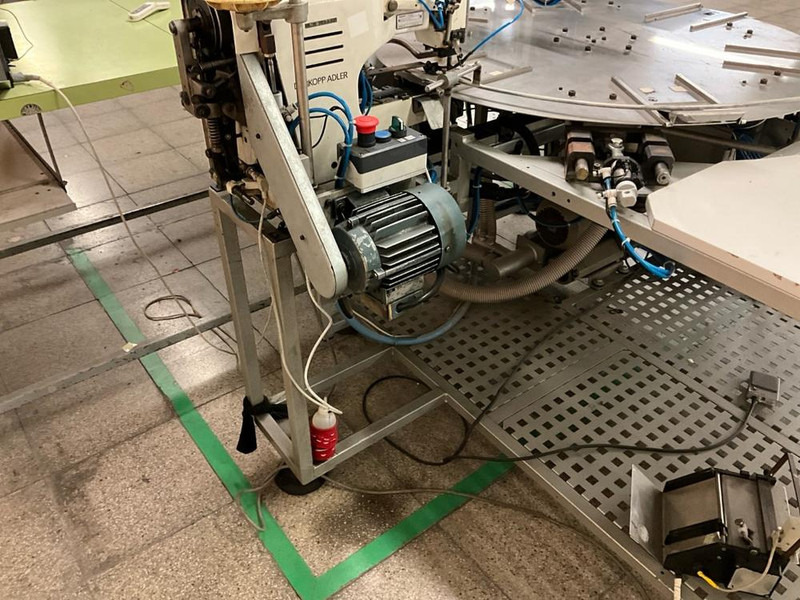 Onbekend - Packaging machinery: picture 5 Onbekend - Packaging machinery: picture 5