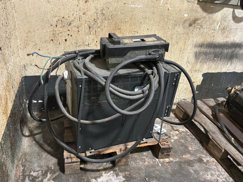 Onbekend - Garage equipment: picture 2 Onbekend - Garage equipment: picture 2